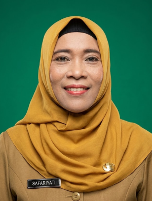 Safariyati, S.Kep, Ners